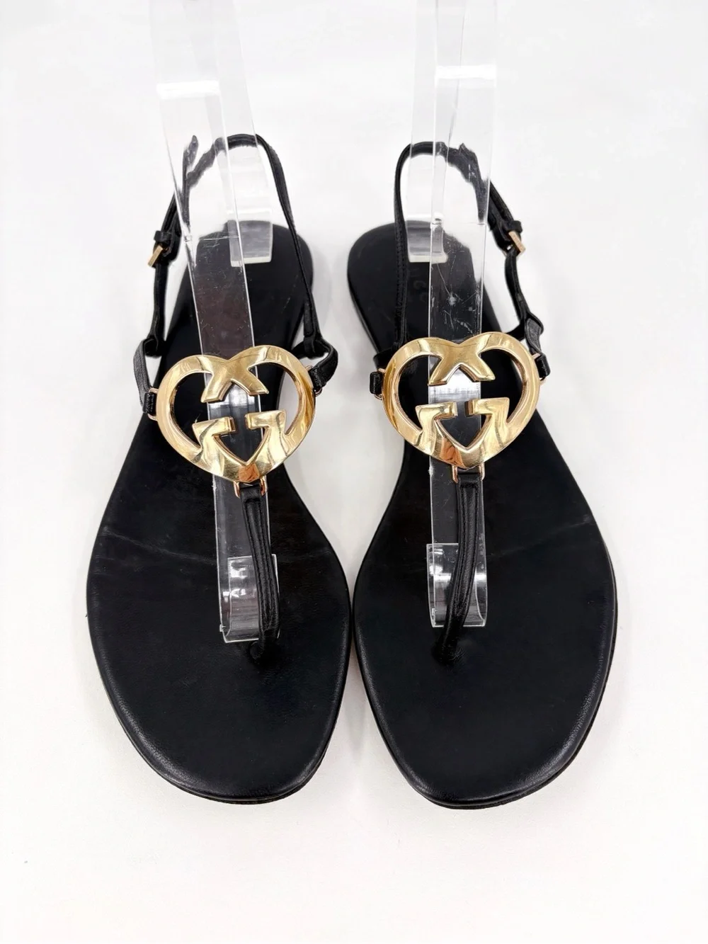 GUCCI Interlocking GG Heart Logo Thong Sandals Black Leather 36